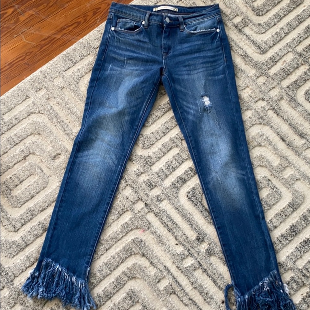 ❌SOLD❌Chelsea and Violet skinny fringe jeans sz 26